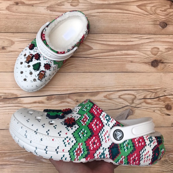 Crocs Classic Lined Holiday Charm Clog - Picture 3 of 16